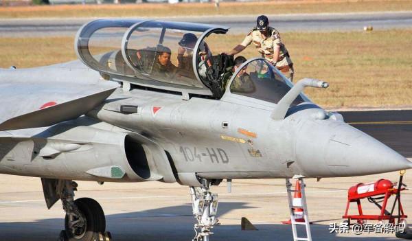 空軍三代機30年嬗變：從落後印度118架到領先668架，已全方位超越