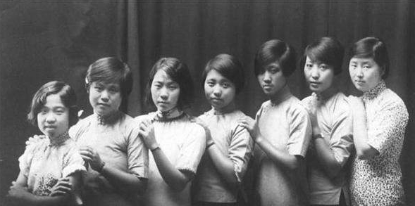 24歲犧牲的女兵，死前主動與日軍合照，一個微笑折磨日本老兵52年