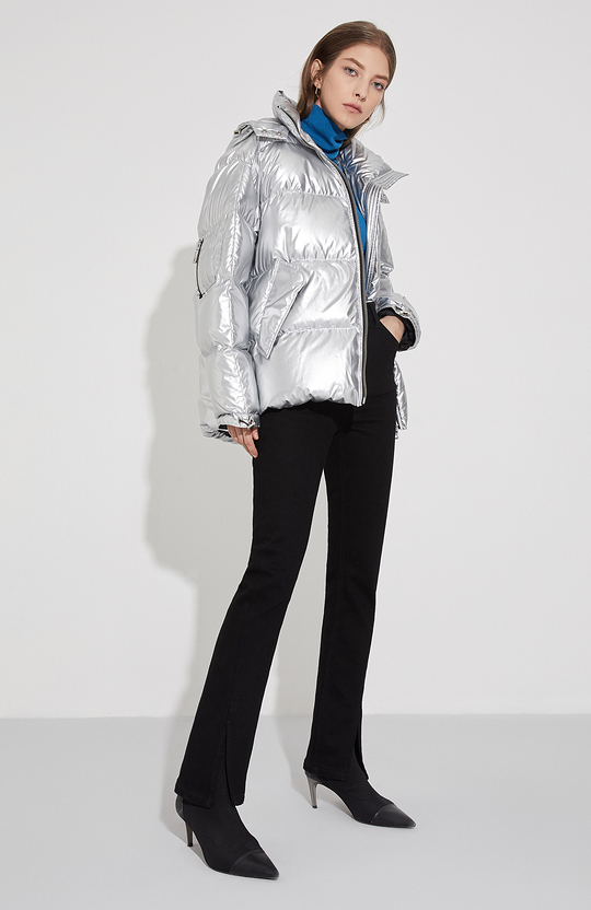 短款羽絨服怎麼搭配好看