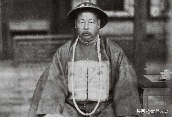 左宗棠曾當眾呵斥二品總兵“滾出去”,無意中造就了一位書法家 左宗棠曾當眾呵斥二品總兵“滾出去”,無意中造就了一位書法家