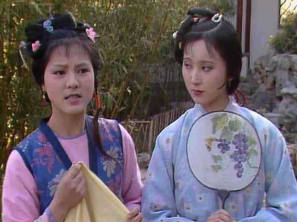 花襲人為何厭惡林黛玉？因為她狐媚做作，被黛玉一句話就打回原形