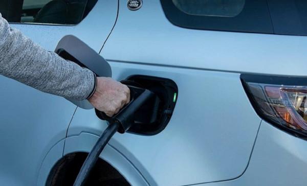 ​英國或出臺立法,住宅/辦公室配充電設施,加速新能源車普及 ​英國或出臺立法,住宅/辦公室配充電設施,加速新能源車普及