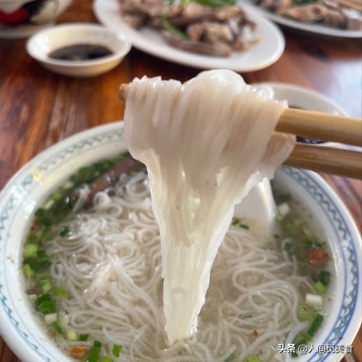 廣東鄉鎮上的傳統小吃，3元1碗上過中央電視臺，還是40年前的味道