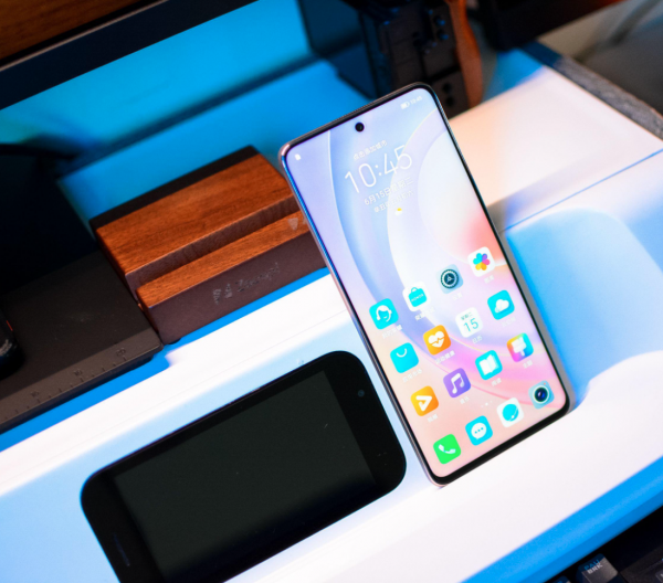 雙12買手機，為什麼手機店老師傅不推薦這4款？高價低配太坑了