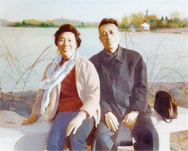 200師師長戴安瀾，在異國他鄉犧牲後，手下的三個團長結局如何？