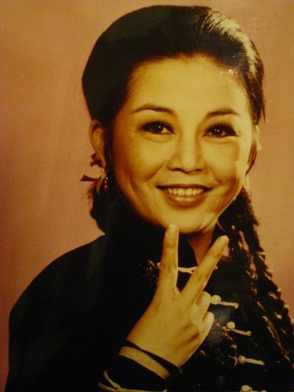 老戲骨王滿嬌健康出問題,一度痛到無法站立,曾因吃藥不喝水病危 老戲骨王滿嬌健康出問題,一度痛到無法站立,曾因吃藥不喝水病危