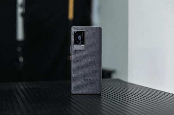 真實體驗過後各大熱門旗艦機 這三款每一款都好用 用過的都說好 真實體驗過後各大熱門旗艦機 這三款每一款都好用 用過的都說好