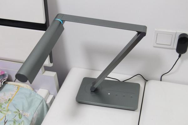 Nerius優時超適感工作臺燈體驗，讓工作、學習更加舒適高效