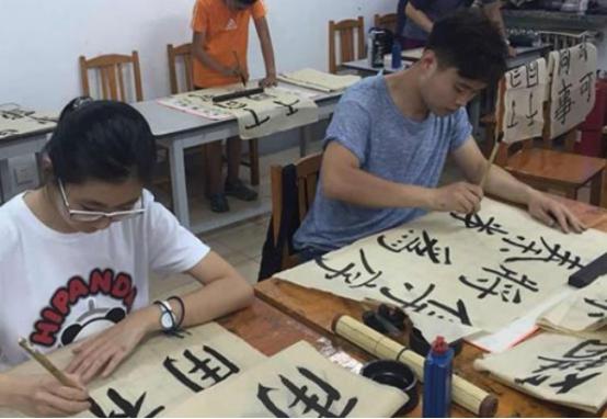 高考狀元總分725分,作文滿分,看了她的作文字跡,高分實至名歸 高考狀元總分725分,作文滿分,看了她的作文字跡,高分實至名歸