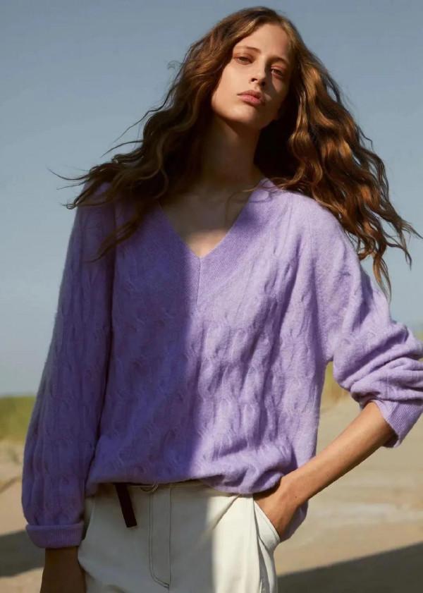 2022年度流行色這樣搭配，時髦又吸睛