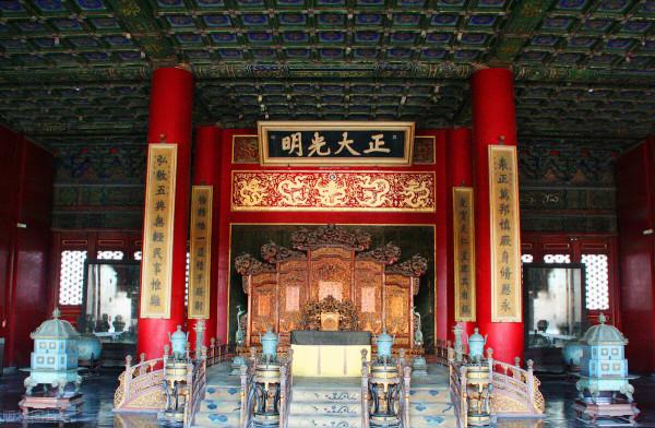 明朝皇宮內到底養了多少人吃飯