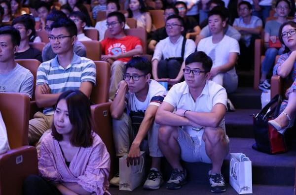 應屆畢業生有福了,網際網路公司將擴大校招規模,對外開放核心崗位 應屆畢業生有福了,網際網路公司將擴大校招規模,對外開放核心崗位