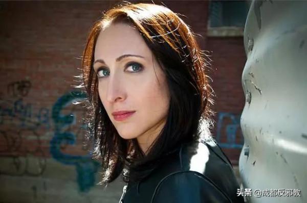 邪教組織成員中女性佔七成，為什麼邪教受害者中女性佔多數？