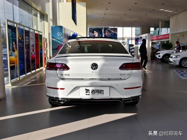 運動感十足的中型車 實拍一汽-大眾CC