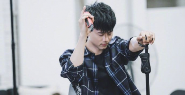 芒果衛視再出王炸,上線一天三網摘冠,譚詠麟直呼太爽了 芒果衛視再出王炸,上線一天三網摘冠,譚詠麟直呼太爽了