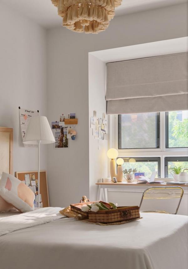 130㎡混搭風三居室，高顏值石膏線強勢入鏡，“看”為觀止