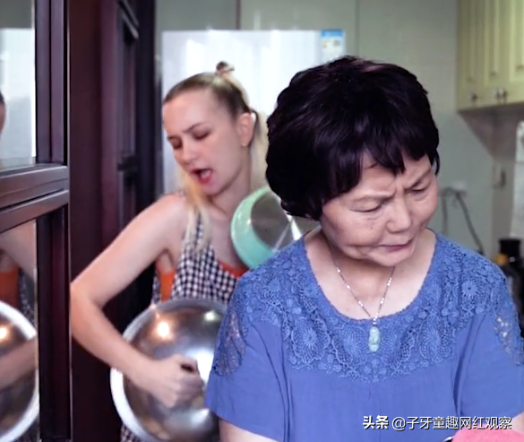 義大利的伯妮：國際超模嫁給中國小夥，與婆婆鬥智鬥勇被圍觀