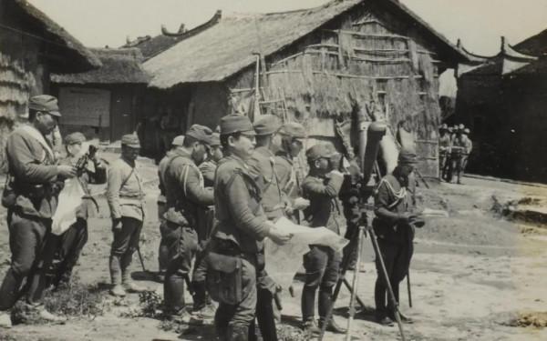 遠征軍突襲棠吉機場,鬼子少佐要決鬥,被遠征軍營長一槍打穿腿 遠征軍突襲棠吉機場,鬼子少佐要決鬥,被遠征軍營長一槍打穿腿