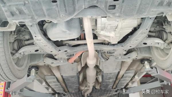 開了5年還能賣30萬！雷克薩斯ES300H到底有多大的魅力啊？