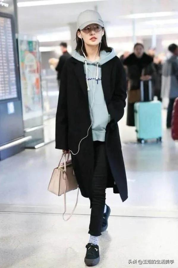 節慶出遊,這樣穿著拍照一定不差 節慶出遊,這樣穿著拍照一定不差