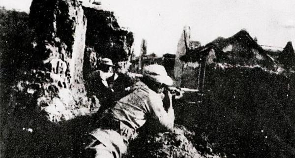 日偽軍兵力逐漸減小,董其武察覺不對勁,請示傅作義:拂曉前總攻 日偽軍兵力逐漸減小,董其武察覺不對勁,請示傅作義:拂曉前總攻