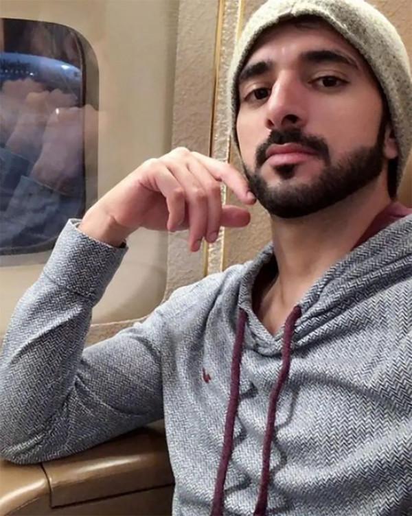 4個月迪拜小王子小公主露面了,被71歲國王抱住,媽媽被神秘雪藏 4個月迪拜小王子小公主露面了,被71歲國王抱住,媽媽被神秘雪藏