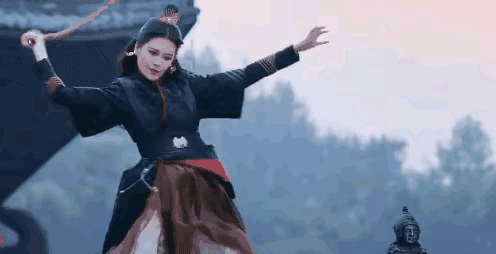 王晶版新《倚天》開播就是第一，但我真的誇不出口