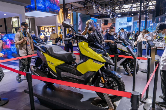 RA9等近10款明星車型到場 多款全新！賽科龍重慶摩展放大招