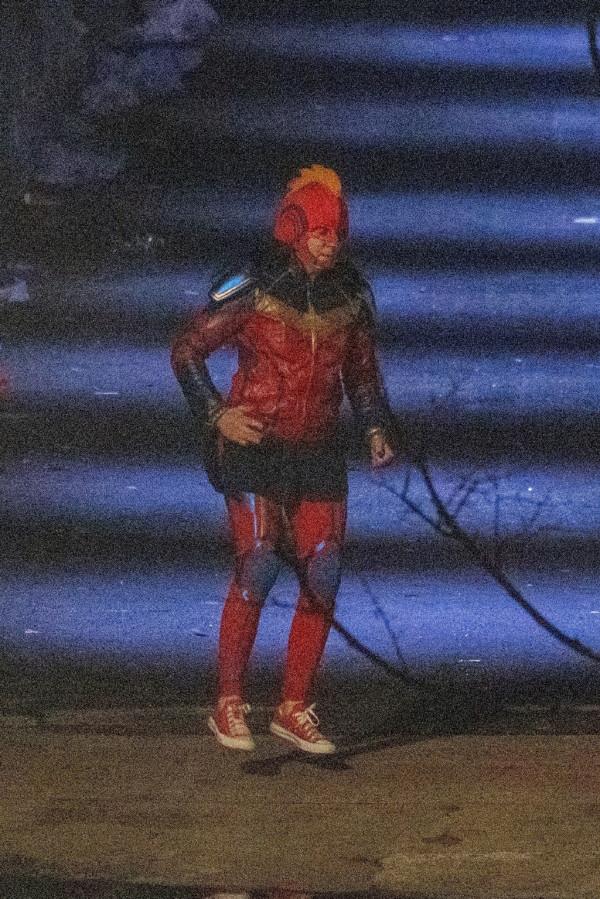 漫威新劇《驚奇女士》新片場照 身著戰衣亮相 漫威新劇《驚奇女士》新片場照 身著戰衣亮相