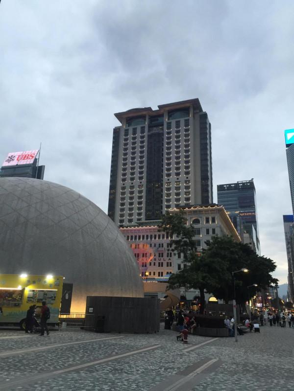 走在星光大道，體驗匆匆忙忙