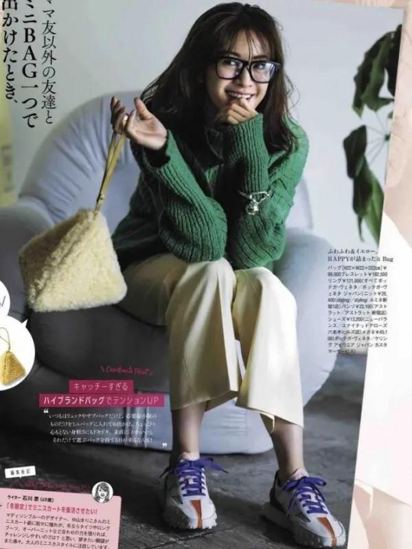 今冬最顯白的毛衣