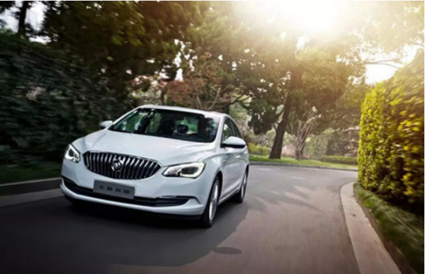 9月轎車價值傳播指數釋出，消費者關注BBA，更想了解新能源