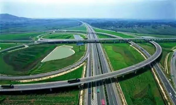 開過，還想再開的中國公路