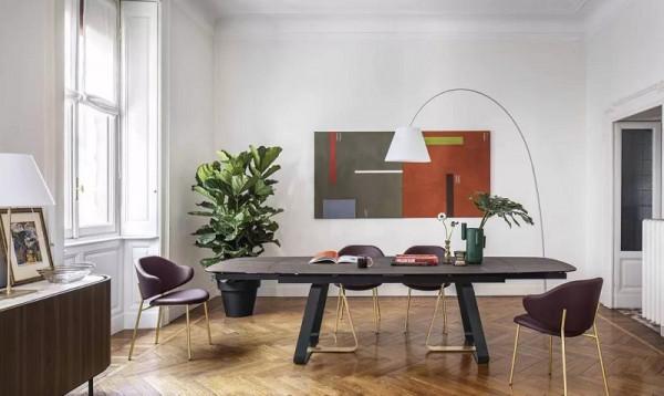 刀切、火烤都不怕！陶瓷餐桌真上頭