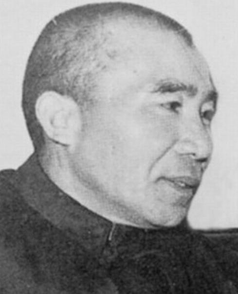 王耀武被俘前,已斷定國民黨大敗,入獄後:早進來晚進來早晚進來 王耀武被俘前,已斷定國民黨大敗,入獄後:早進來晚進來早晚進來