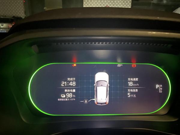 除了安全方面以外,沃爾沃XC40純電版還帶來了哪些體驗? 除了安全方面以外,沃爾沃XC40純電版還帶來了哪些體驗?