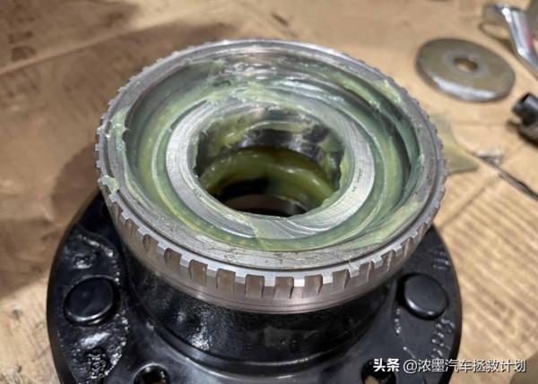 「縱橫四海」老夥計的重生之旅，一起暫別城市的方圓化身曠野的風