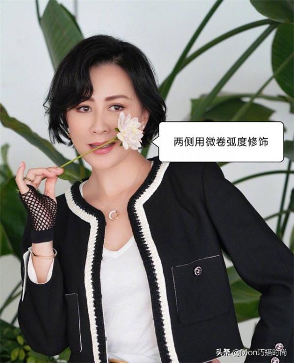 40歲女人燙髮誤區：羊毛卷顯髮量，髮色越豔越顯年輕！快看你是嗎
