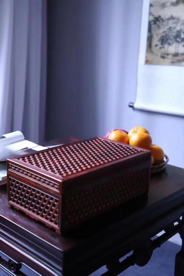 仿清宮舊藏！小葉紫檀鏤空蒲紋·天地蓋盒