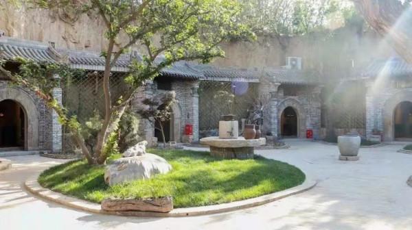 建業足球小鎮的15億，是如何被全部沖毀的？