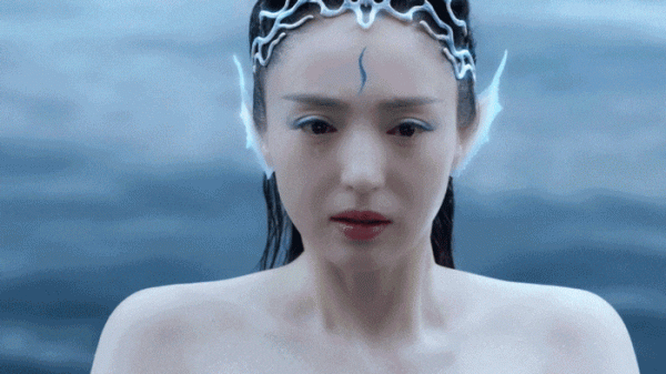 董璇的真是又美又仙,斛珠夫人中的鮫人裝扮,被狠狠驚豔到了 董璇的真是又美又仙,斛珠夫人中的鮫人裝扮,被狠狠驚豔到了