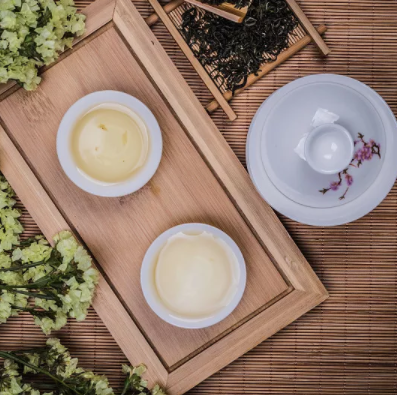 香港蘇富比春拍上,2.8億的鬥彩雞缸杯,憑什麼那麼貴? 香港蘇富比春拍上,2.8億的鬥彩雞缸杯,憑什麼那麼貴?