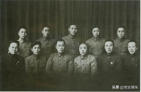 首次觸及抗日民族統一戰線國共雙方談判劇情的電影《冬梅》，受陳毅關注，展現了南方三年游擊戰爭的艱難鬥爭