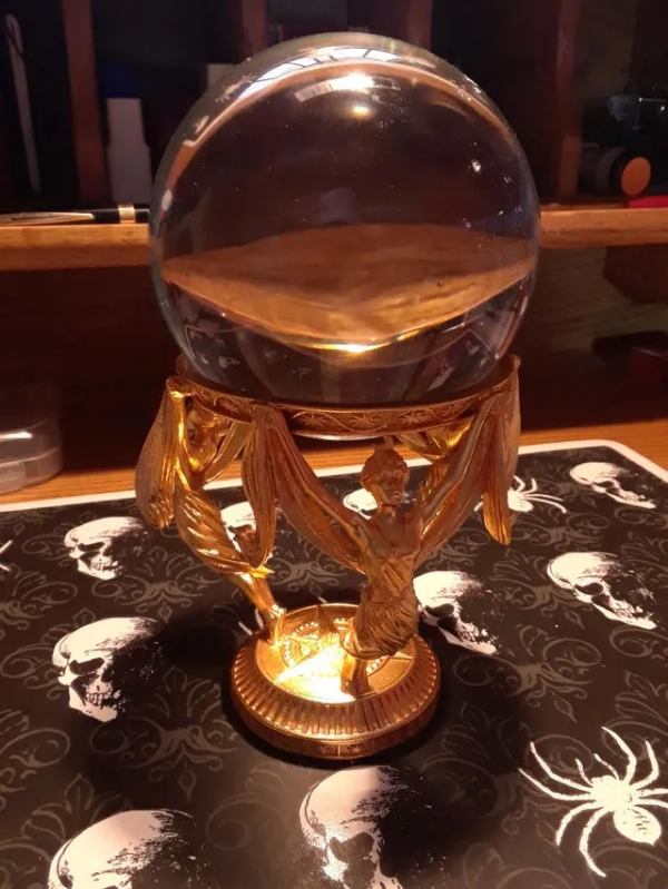 網友們在舊貨店發現的各種寶貝！一個比一個驚喜哇…