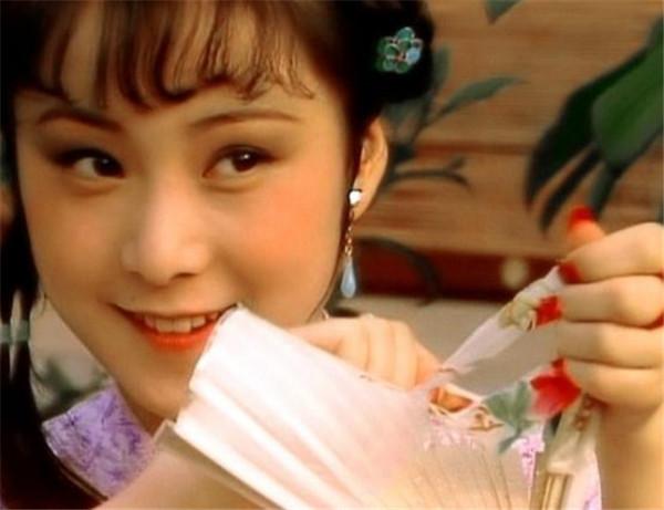 紅樓夢：難怪襲人會對晴雯恨之入骨，看寶玉與晴雯做了什麼事？