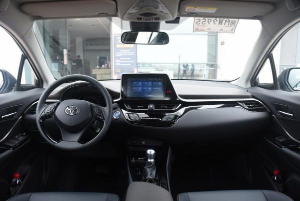 小型SUV加入混動系統後表現如何？試駕：廣汽豐田C-HR雙擎