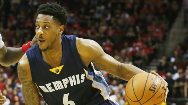 與詹姆斯波什吵架,天賦一般卻好勝心極強,兩次奪冠的刺頭查莫斯 與詹姆斯波什吵架,天賦一般卻好勝心極強,兩次奪冠的刺頭查莫斯