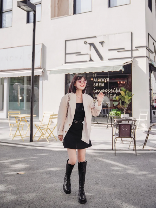 小長假VS婚禮季，這7套LOOK低調又美麗