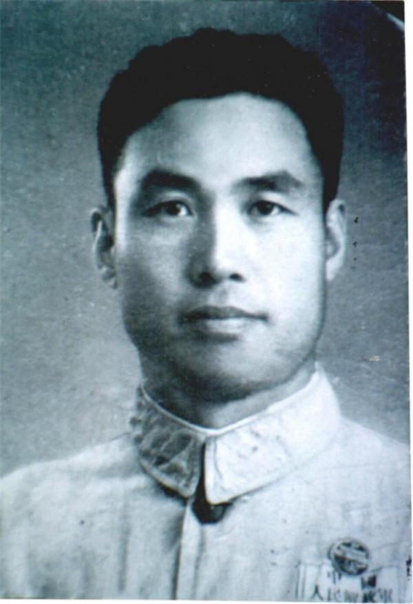 奉周恩來令打入侍從室的少將高參,蔣介石怒罵:半壁江山皆喪其手 奉周恩來令打入侍從室的少將高參,蔣介石怒罵:半壁江山皆喪其手