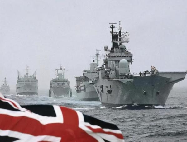 香港迴歸前夕，英國34艘軍艦闖入南海，與我軍對峙72小時自動撤離
